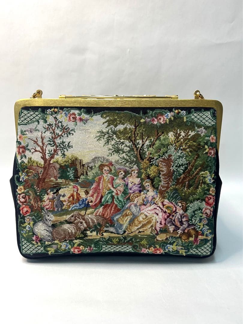 新品未使用　プチポアン刺繍　パーティーバック　　語らい