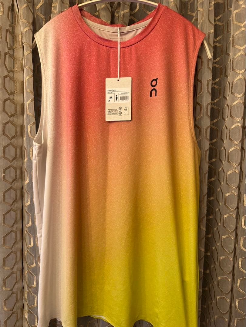 On court tank ホワイトライム　Mサイズ