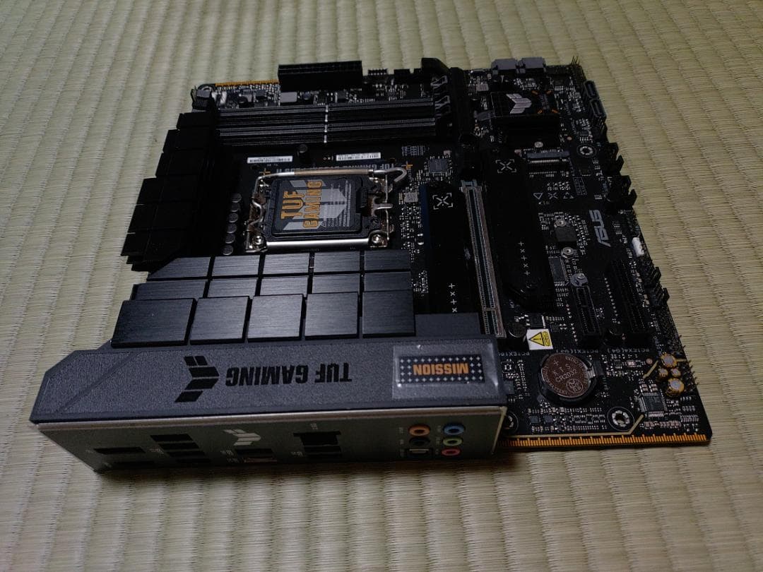たかし83歳 TUF GAMING B760M-PLUS IIマザボ難あり