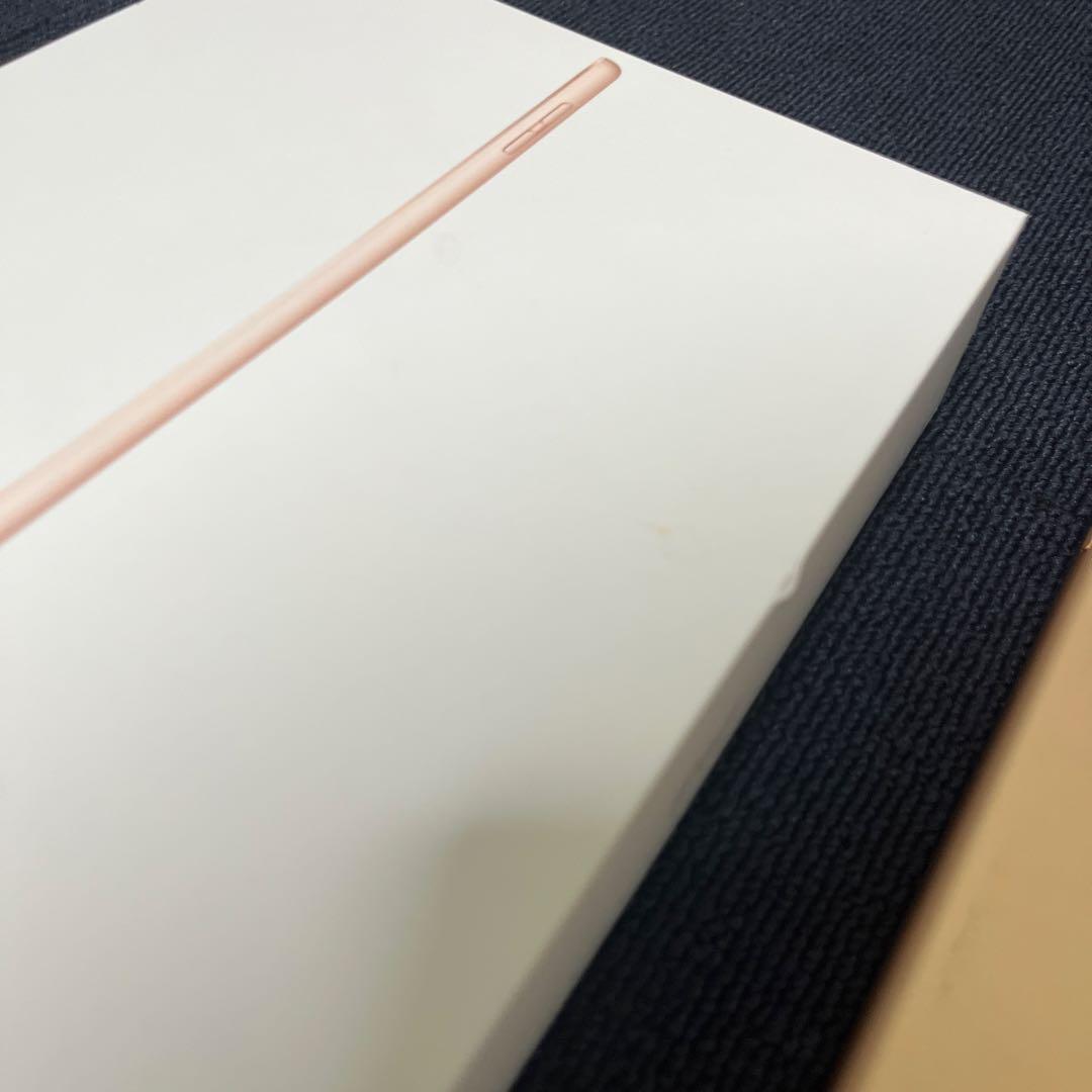 iPad 無印　第8世代 32GB Wi-Fiモデル　ピンクゴールド