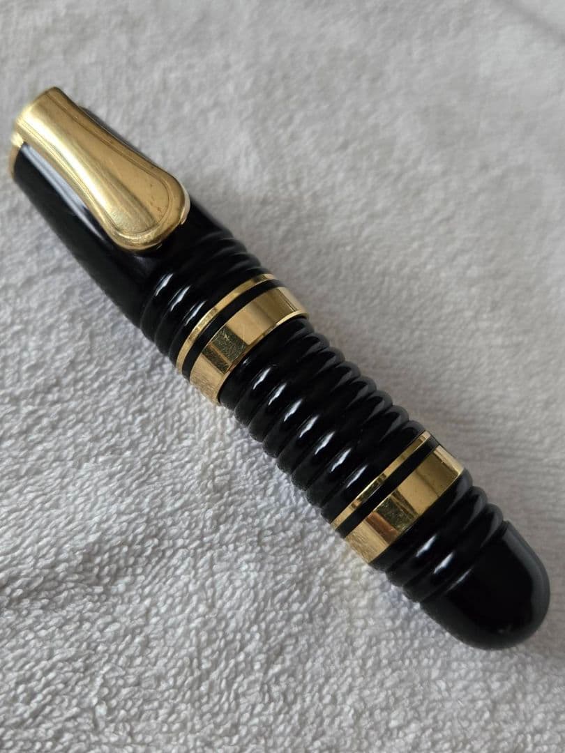 PLATINUM プラチナ 万年筆 GLAMOUR《グラマー medium 中字