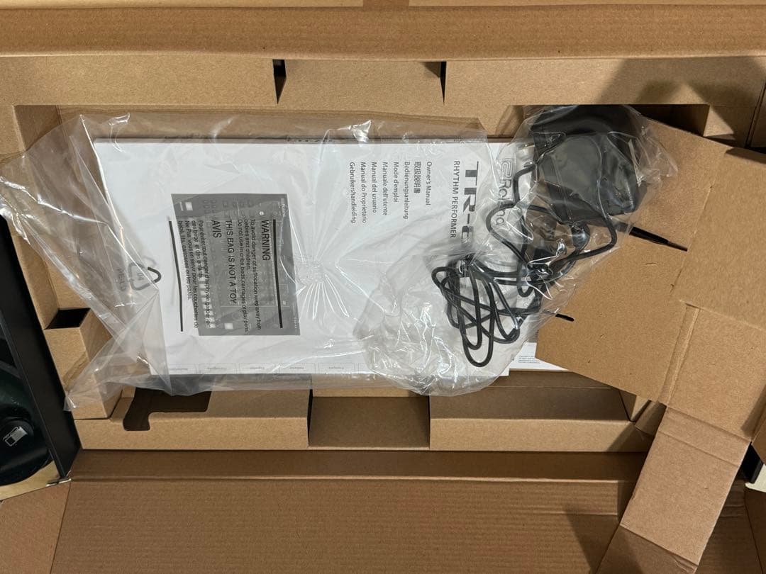 Roland　AIRA series TR-8S