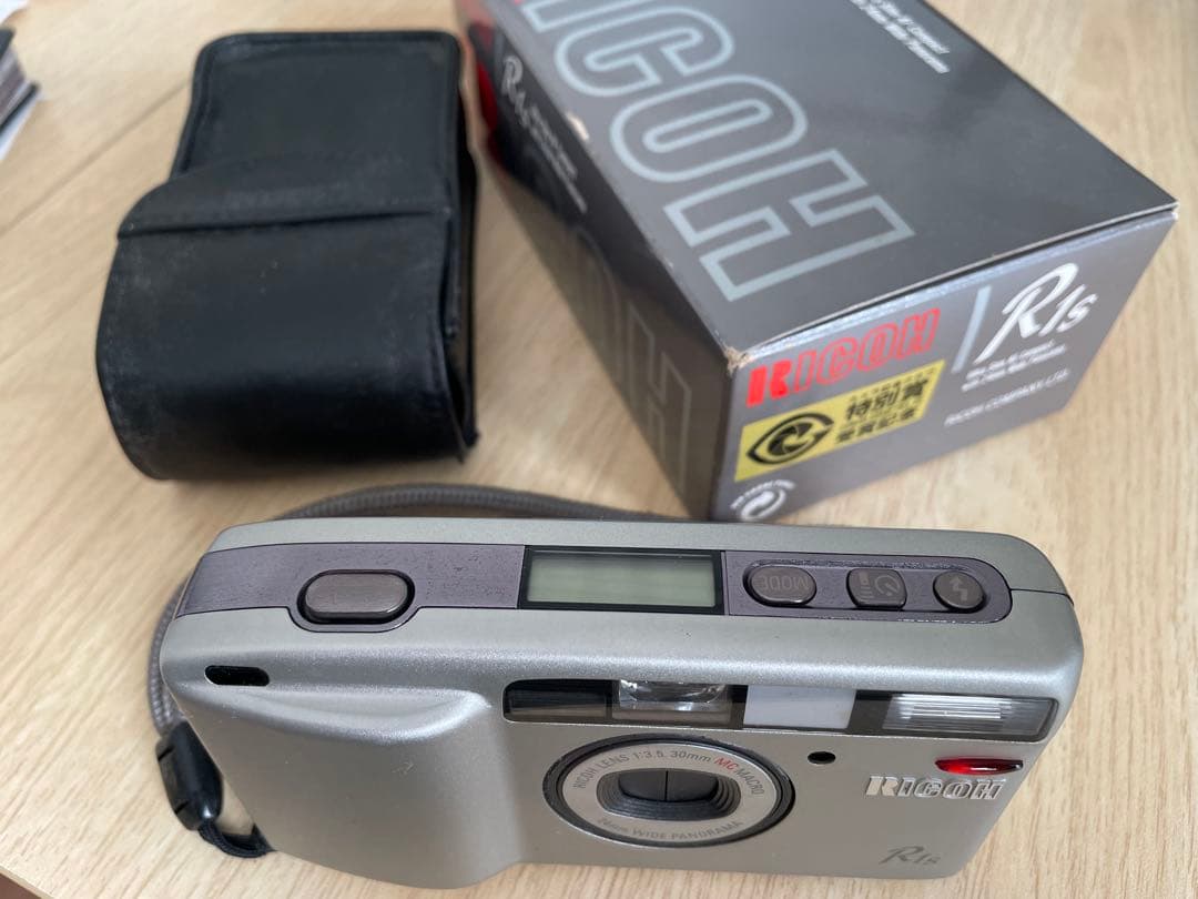 動作未確認美品リコー RICOH R1s ウルトラスリムAFコン フィルムカメラ