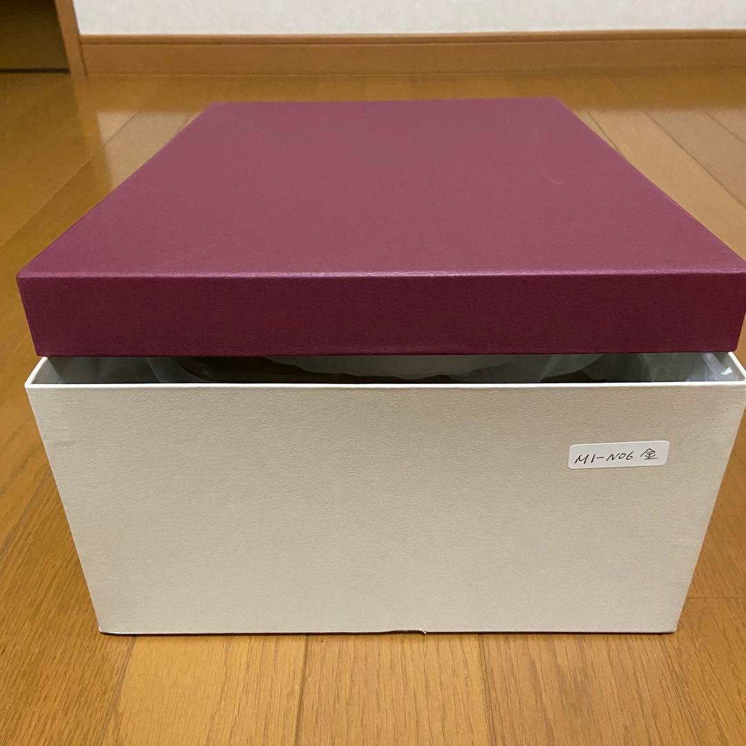 草履とバッグのセット Mサイズ　ゴールド 桜花柄　振袖・和装・成人式　フォーマル