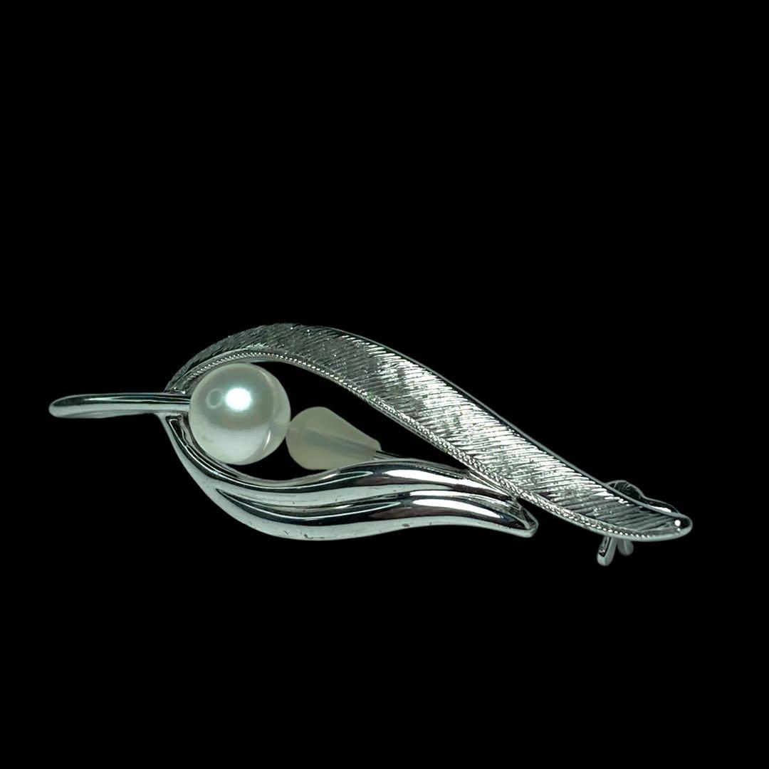 美品　TASAKI ブローチ　パール　6mm シルバー　ウイングモチーフ