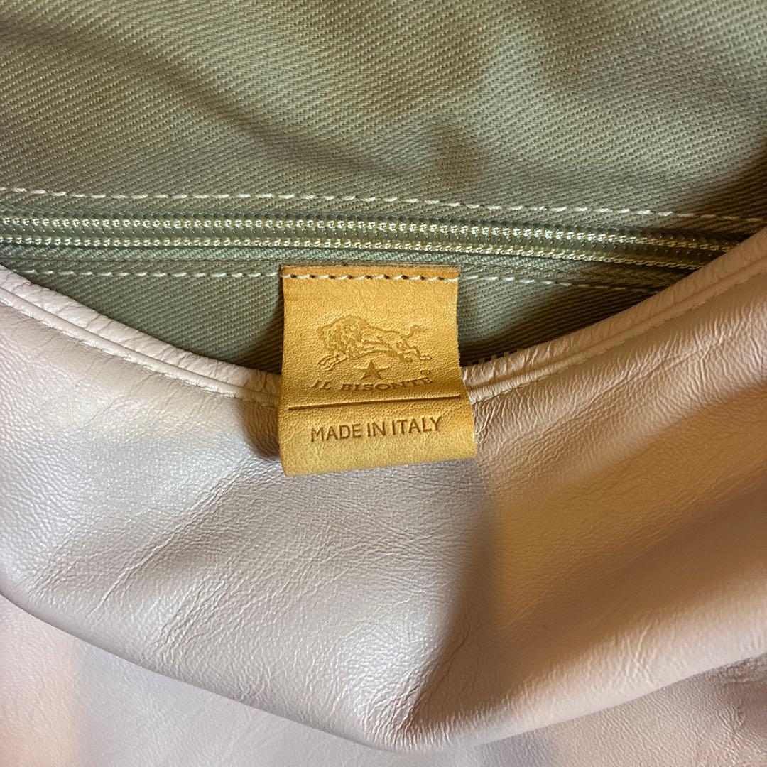 ⭐️そら！イルビゾンテ新品タグ付本革牛革ナッパレザーショルダーバッグ希少