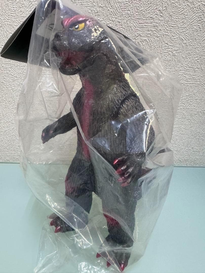 大戦争ゴジラ　クリアブラック　背びれ蓄光　ギガブレイン　スーフェス　特撮　東宝