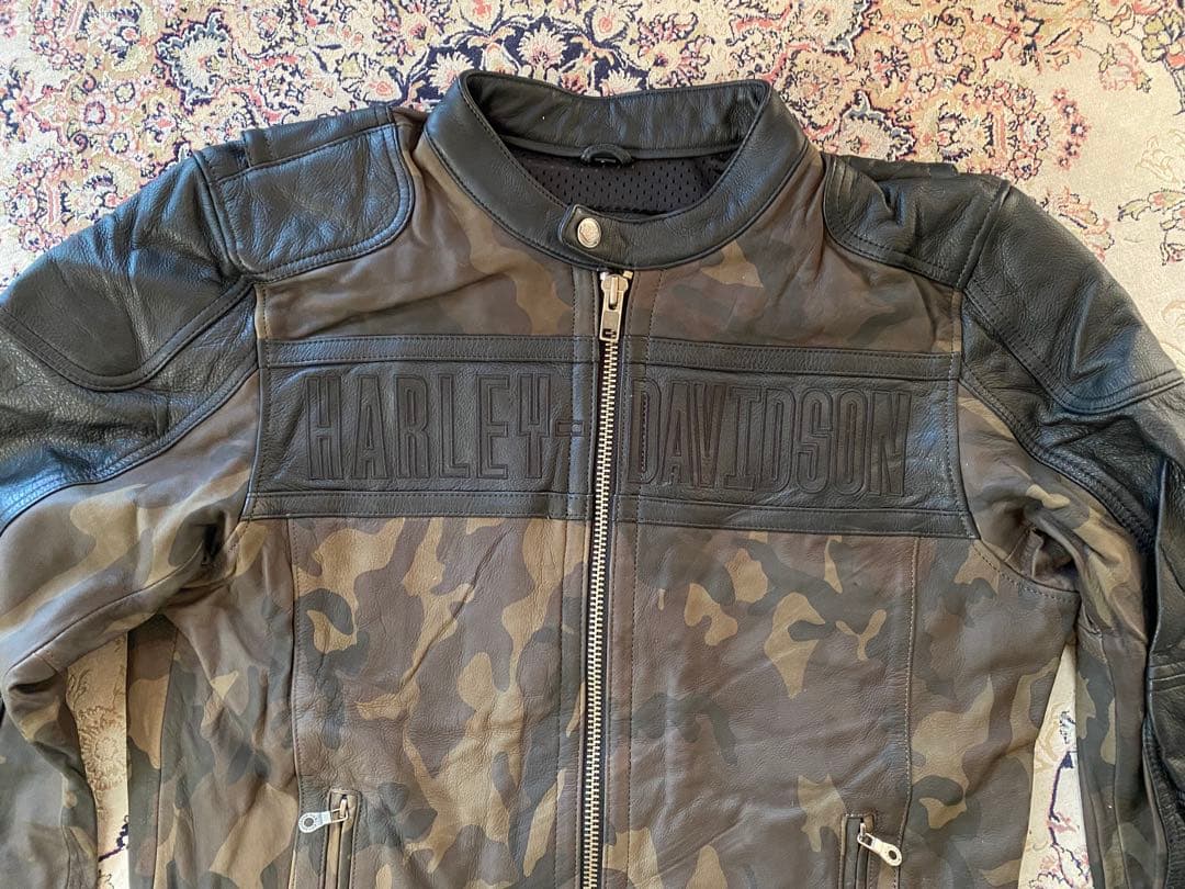 新品未使用HARLEY-DAVIDSON 迷彩レザーロゴジャケット 在庫限り