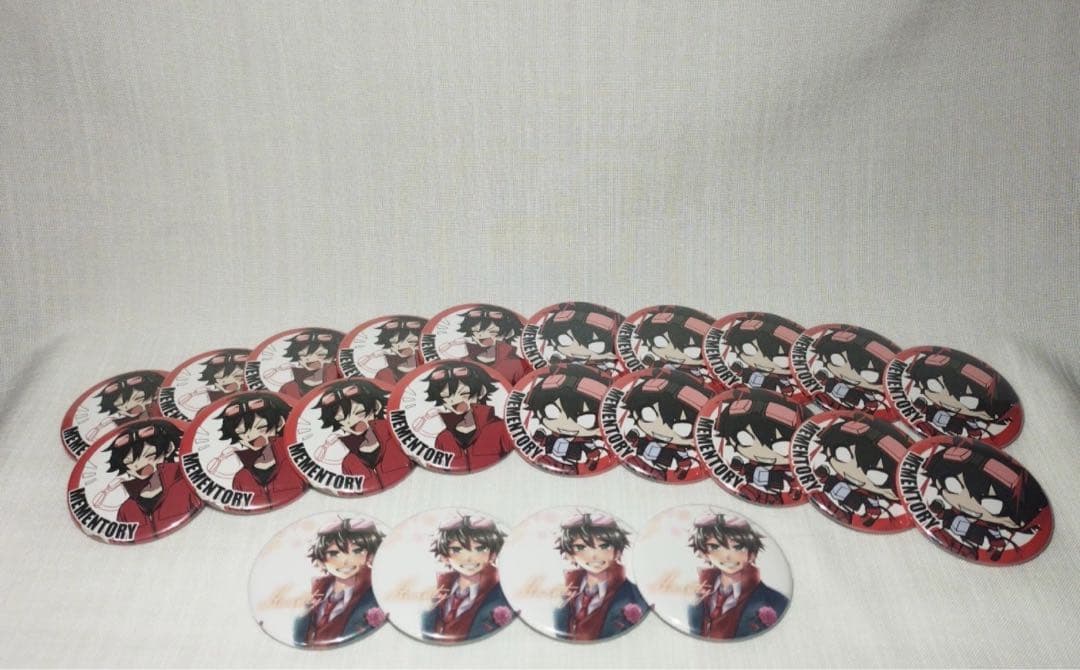 今年最終値下げ‼️メメントリ はるてぃー 缶バッジ