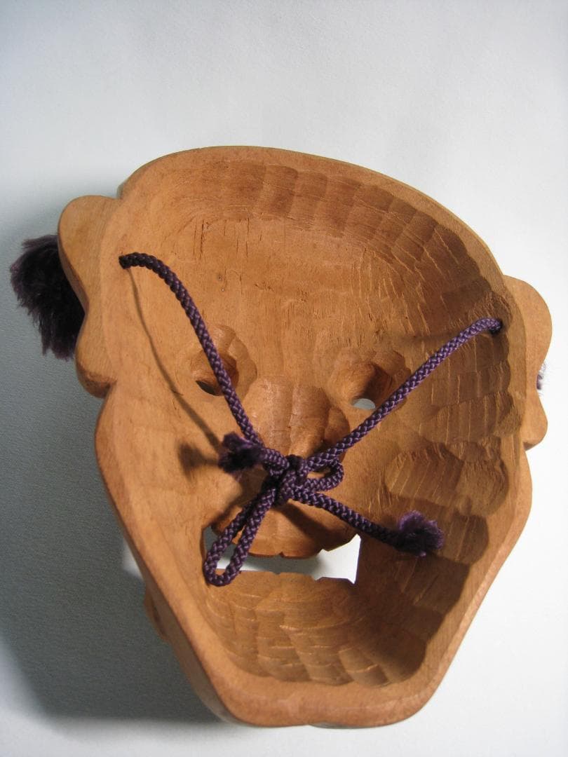 山中象堂　般若面　本物の讃岐一刀彫　一位材