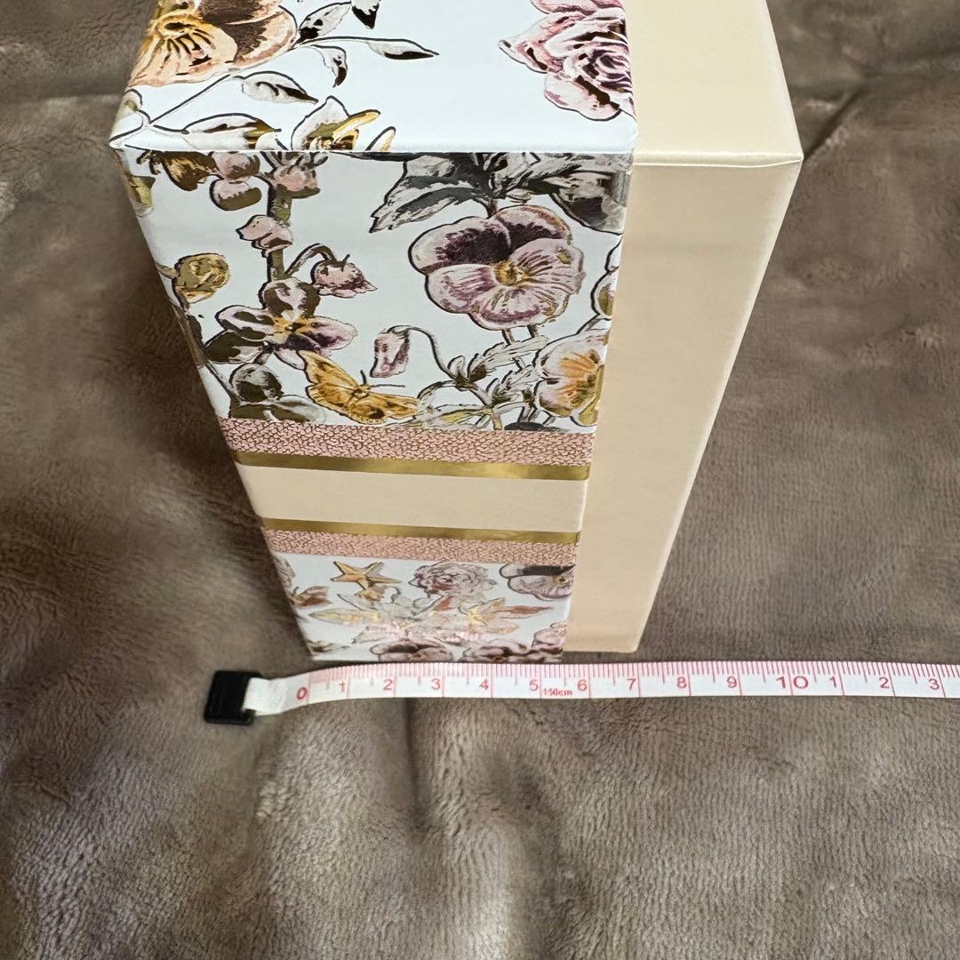 Dior⭐︎マザーズデイ　ディオール　オリジナルポーチ＆母の日限定ギフトボックス