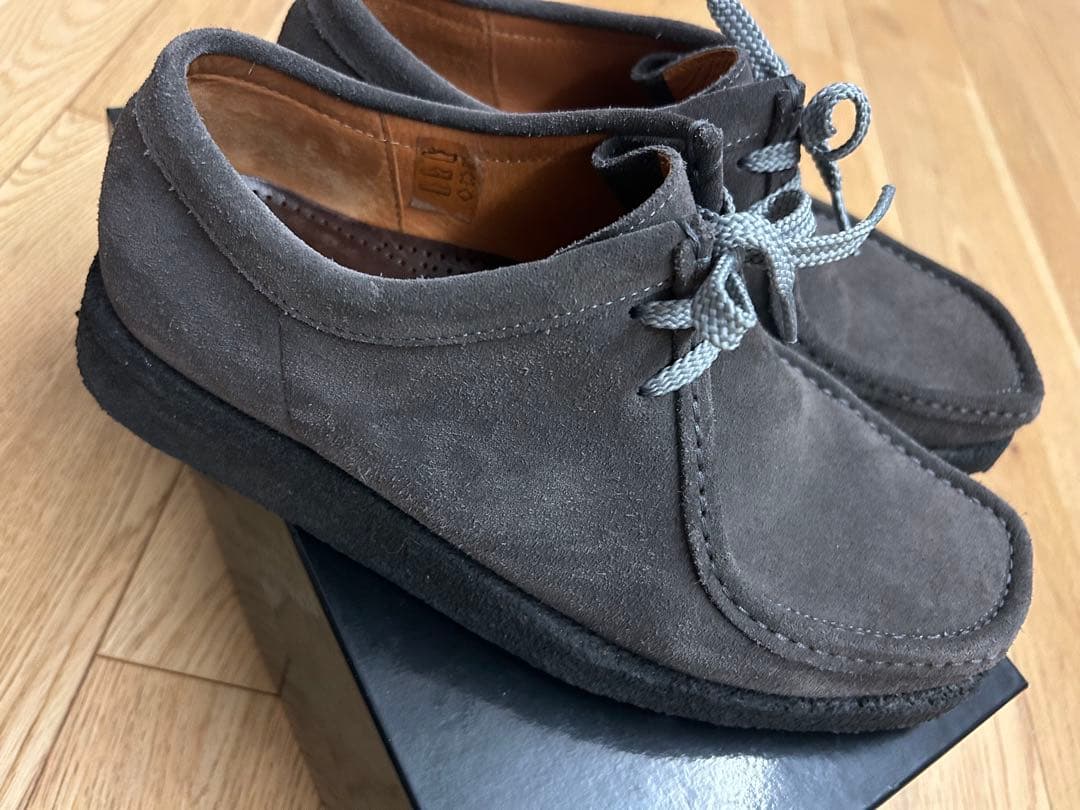 ま*つ様 パドモアアンドバーンズ グレー スエード