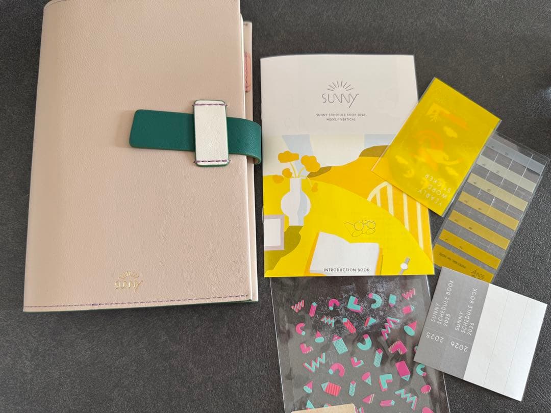 SUNNY スケジュール帳 ベージュとグリーン