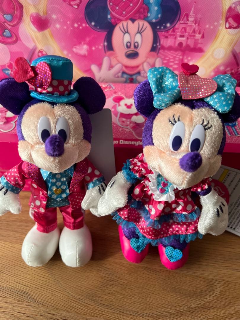 ぬいぐるみバッジ ミッキー ミニー　ディズニー パルパルーザ