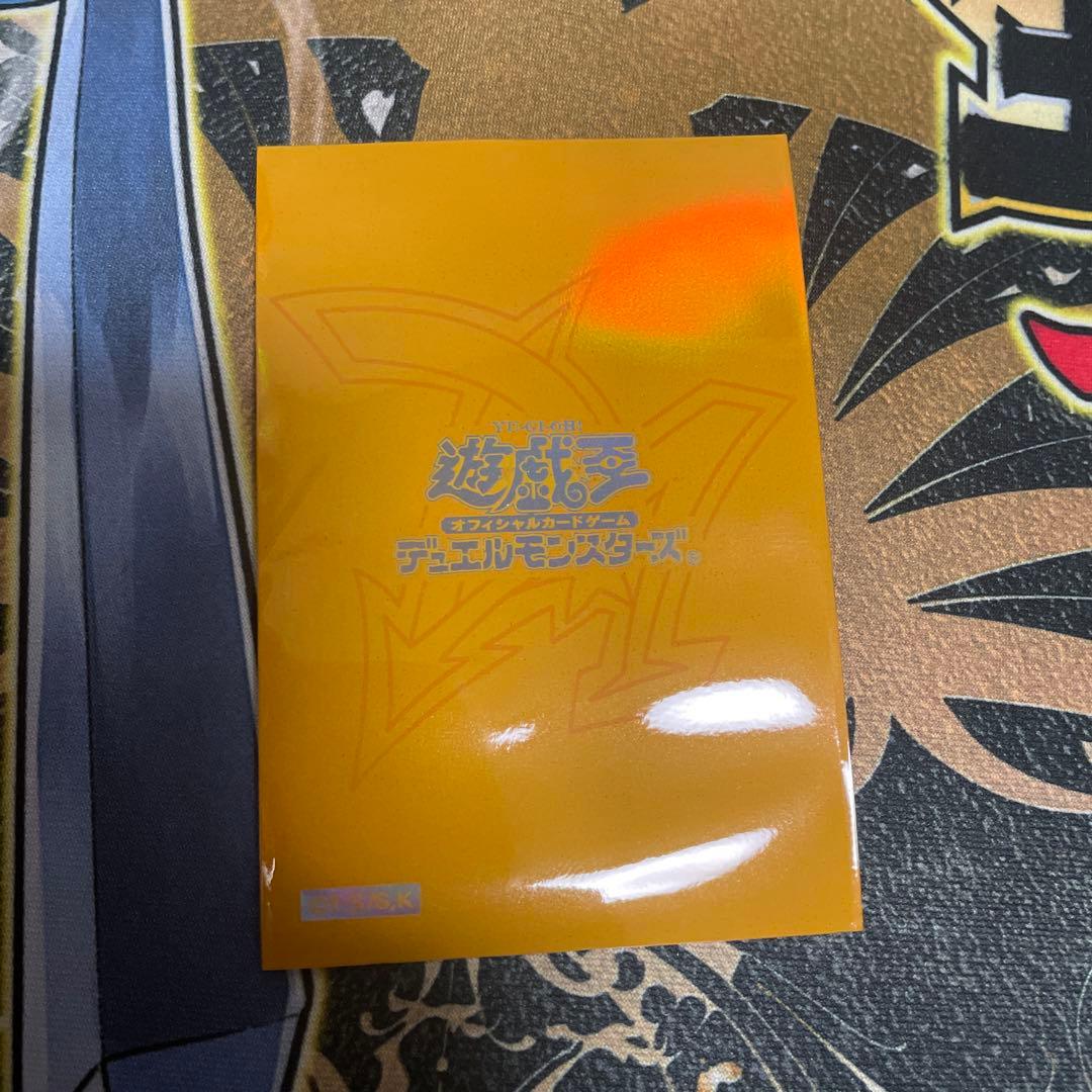 遊戯王　ラーイエロー　スリーブ　102枚