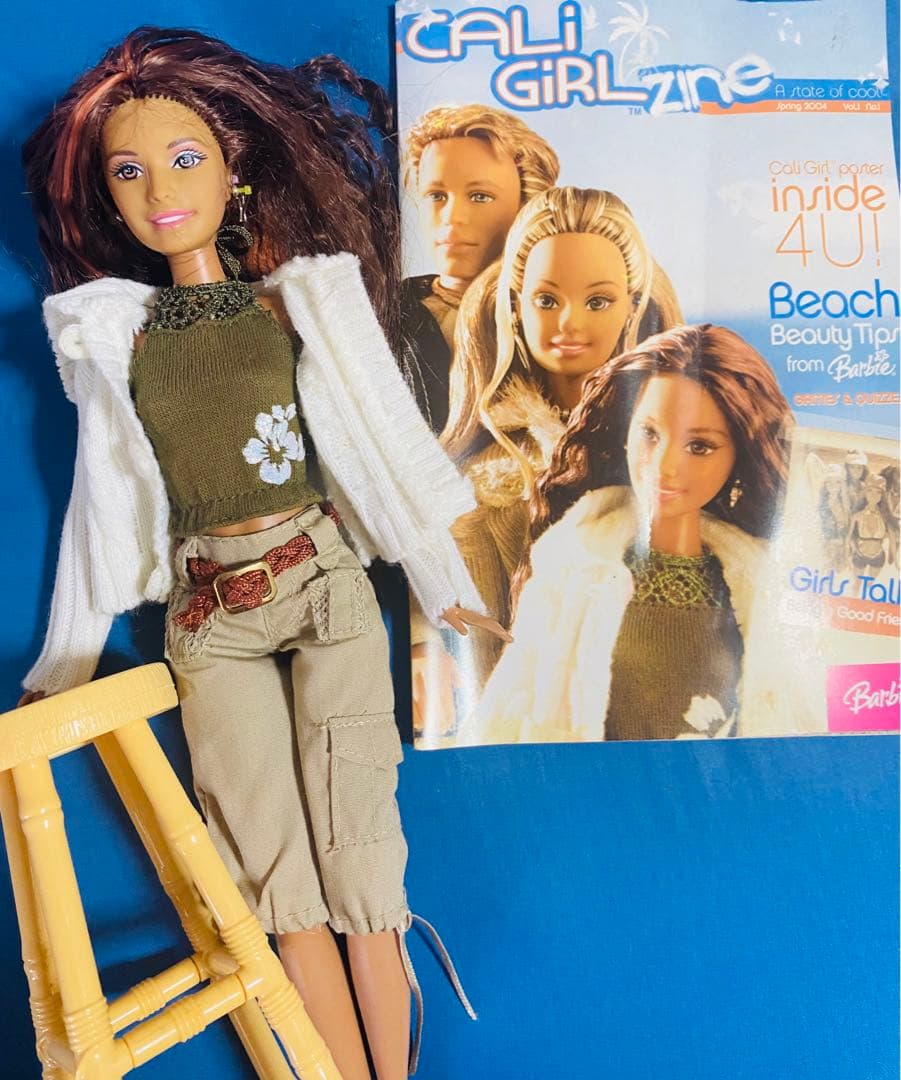 Barbie 7体 & 車　(セット売りのみ可)