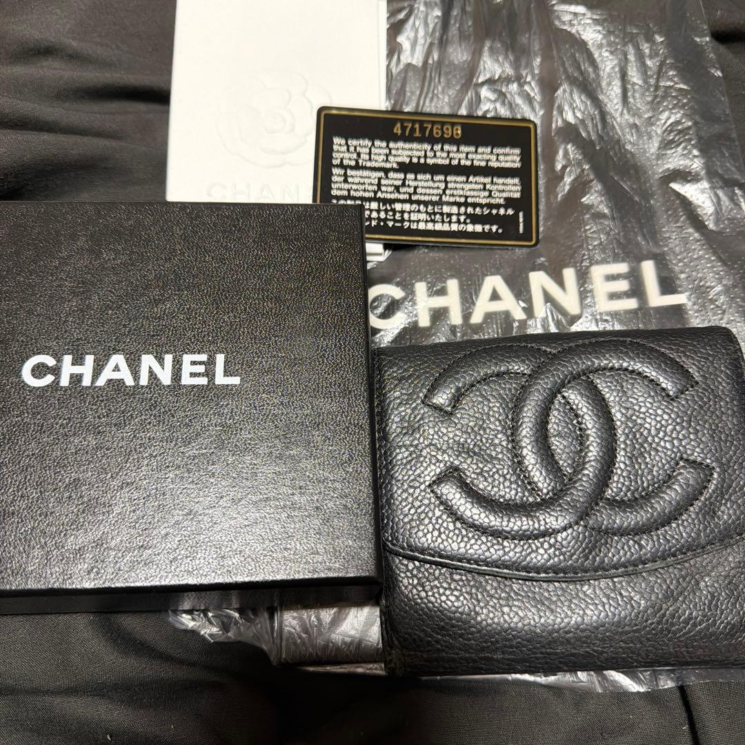 シャネル CHANEL 折り財布
