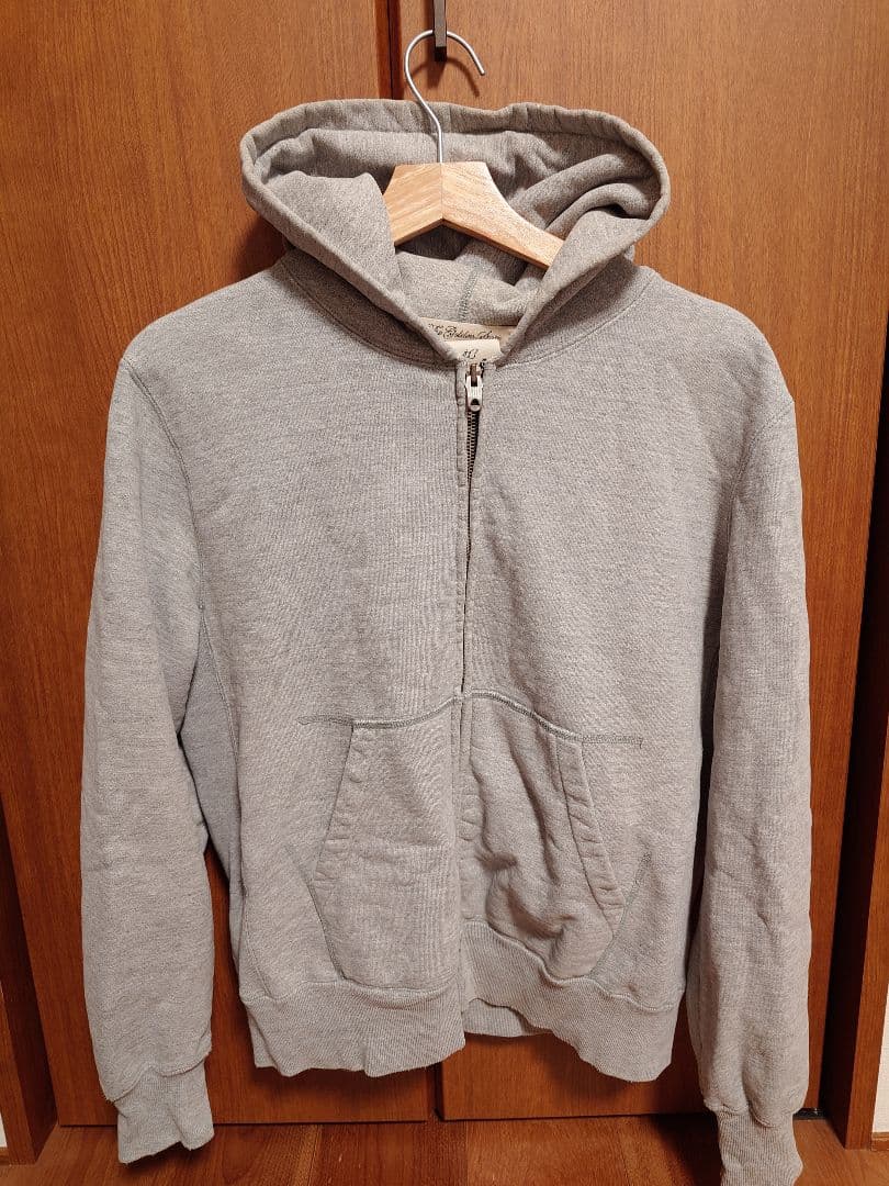 レミレリーフ グレー ジップアップパーカー