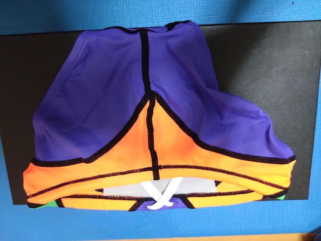 ホワイトティー様限定同上購入 競パン SPEED&aren a PYTHON 紫