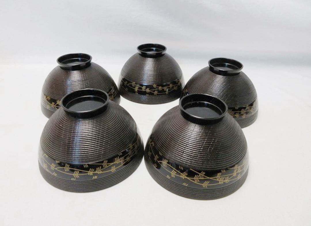 ほぼ未使用 懐石道具 木製溜塗 千筋 蒔絵 吸物椀5客揃 内黒 雑煮椀 木箱