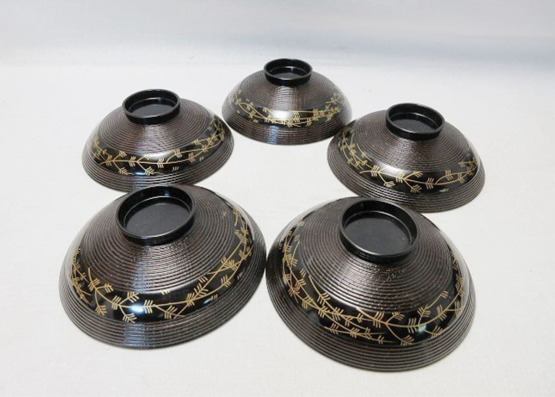 ほぼ未使用 懐石道具 木製溜塗 千筋 蒔絵 吸物椀5客揃 内黒 雑煮椀 木箱