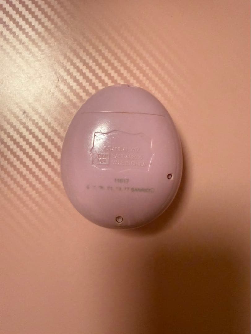 たまごっちみくす　サンリオ　ピンク