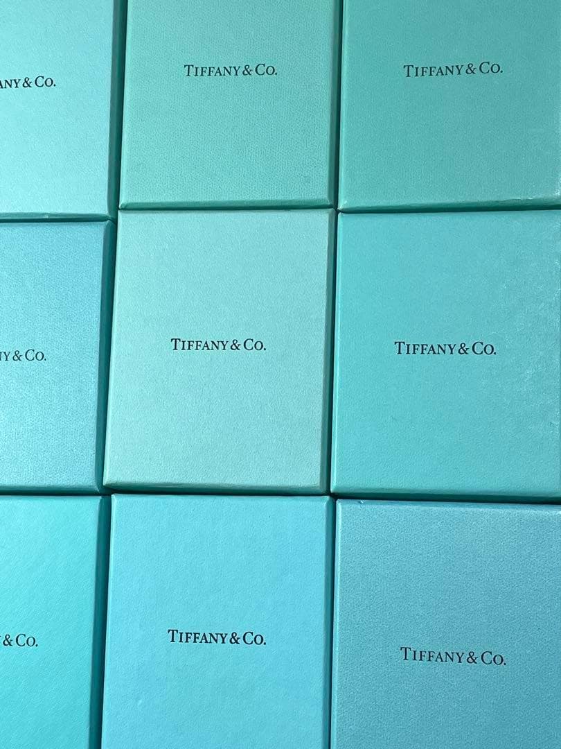 Tiffany & Co. ギフトボックスセット24個 50%割引セール中