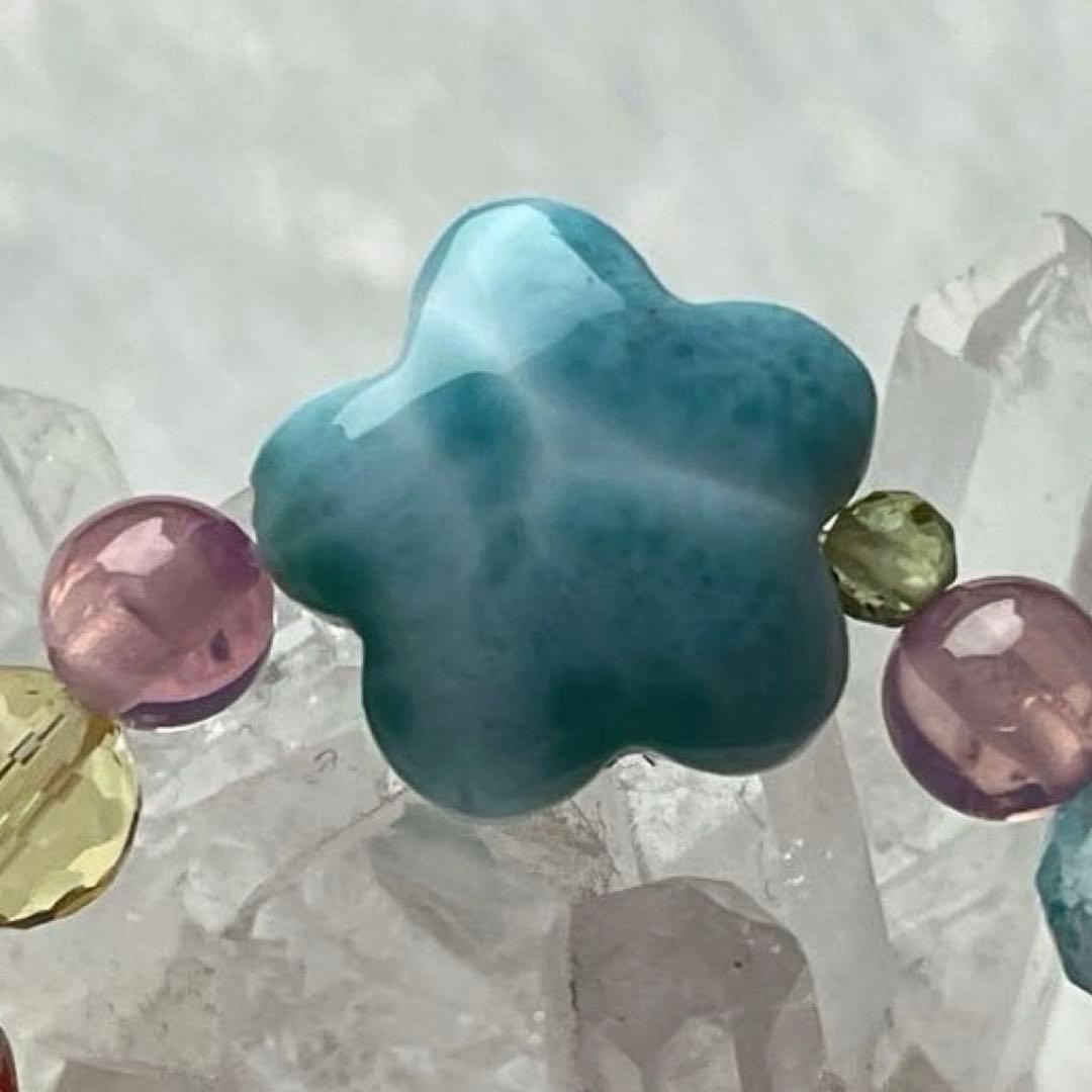 カザフスタン産ストロベリークォーツ苺＆ラリマー桜型天然石ブレスレット