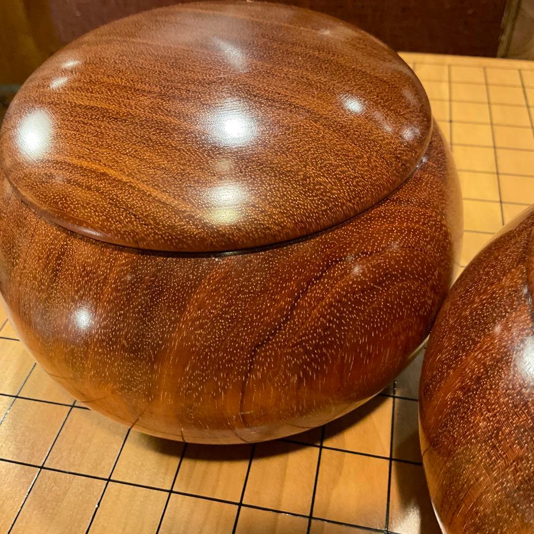 美品！囲碁セット【高級碁盤、碁石36号、特大碁笥】脚付 蛤 那智黒 碁盤 ヘソ付