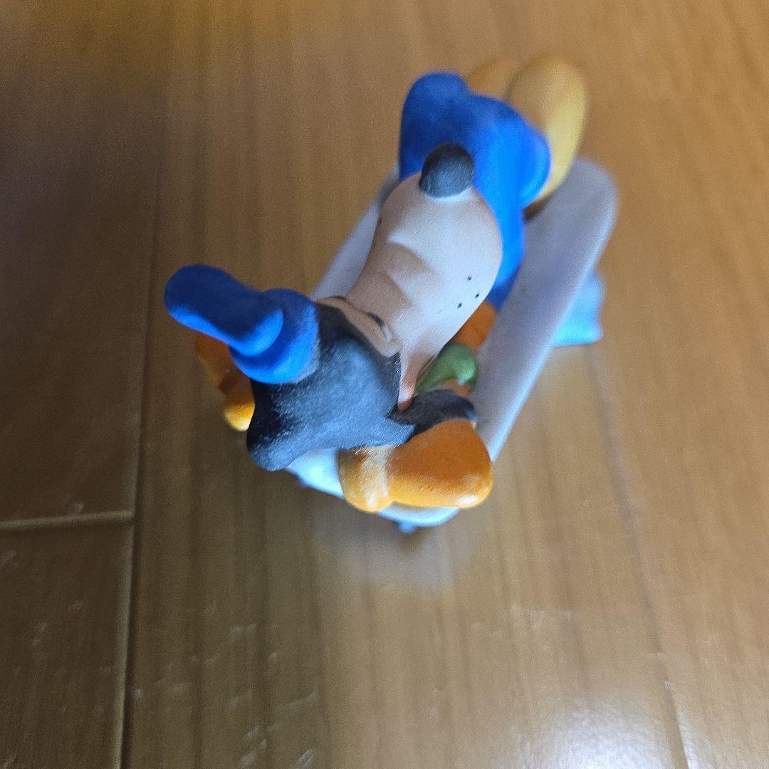 東京ディズニーランド　ディズニーキャラクター　古い陶器製ミニフィギュア4体セット