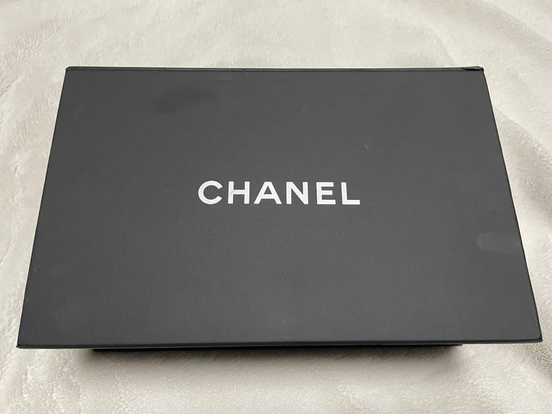 バッグ Chanel Reissue 2.55 Flap Bag