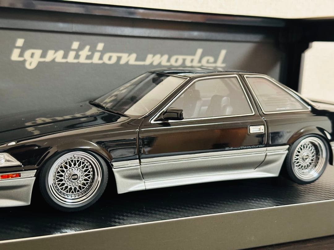 ソアラ　　イグニッションモデル 1/18