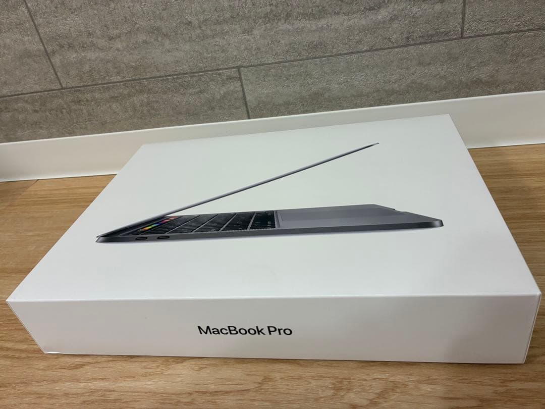 Apple MacBook スペースグレー 2020 13インチ