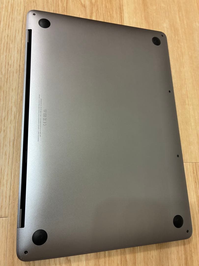 Apple MacBook スペースグレー 2020 13インチ