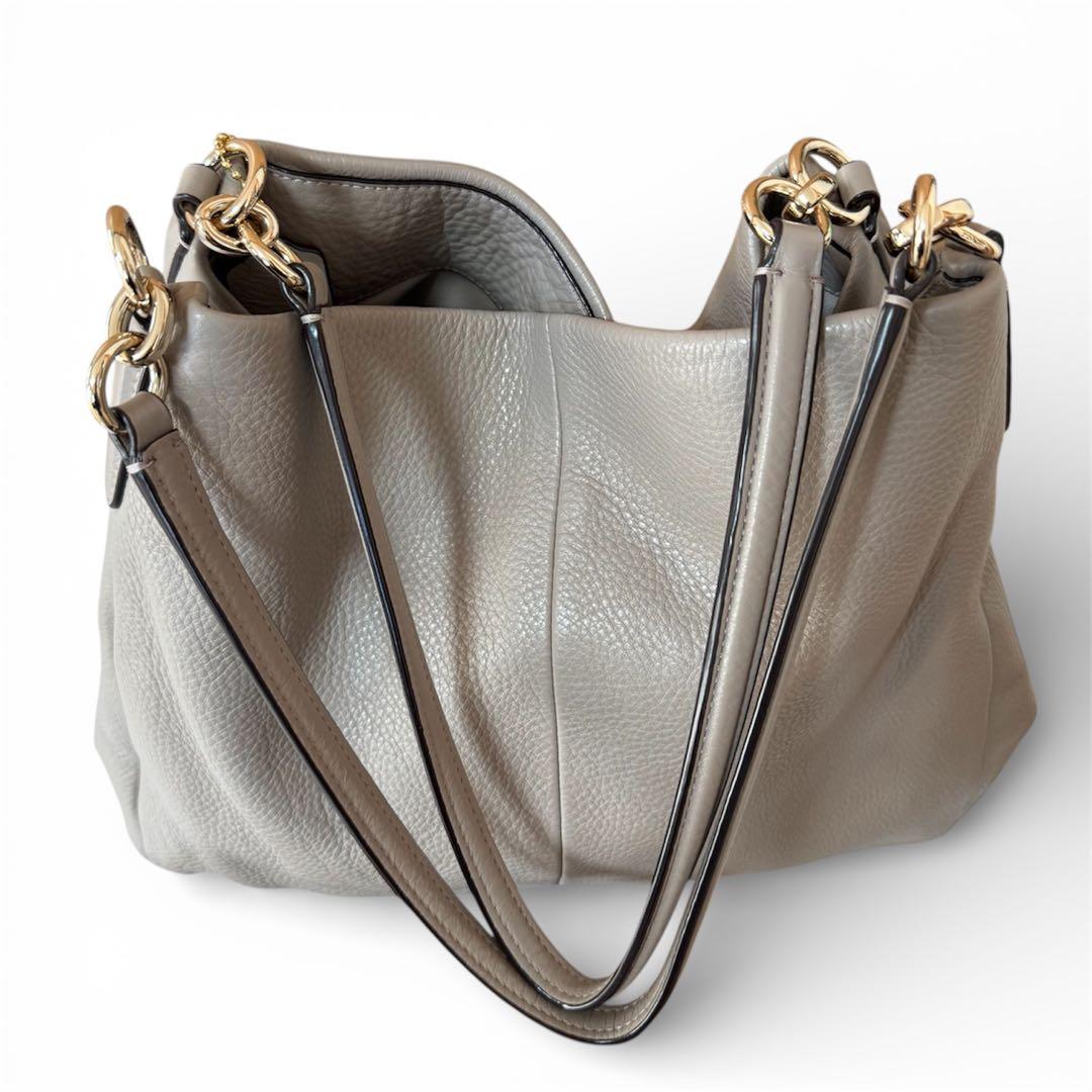 Coach Madison Phoebe ペブルドレザー ショルダーバッグ