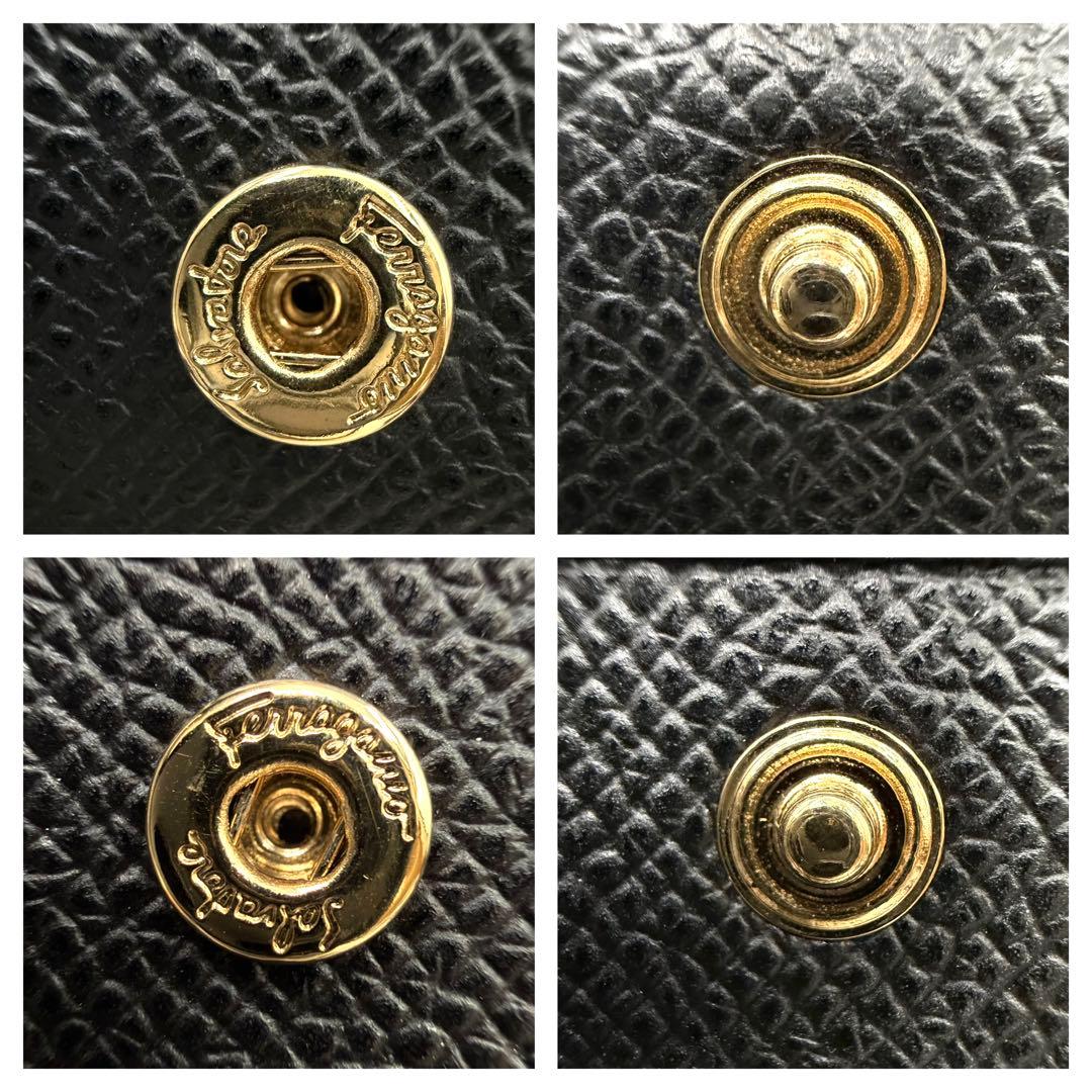 超美品　Salvatore Ferragamo ブラック 二つ折り財布　レザー