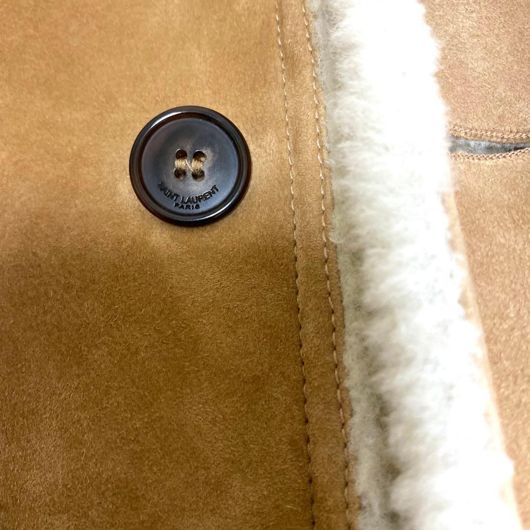 サンローランパリムートンジャケットサイズ44です。