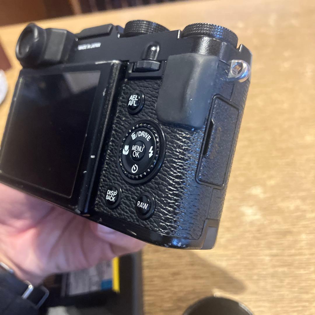 Fujifilm X10 富士フィルム　コンパクトデジタルカメラ