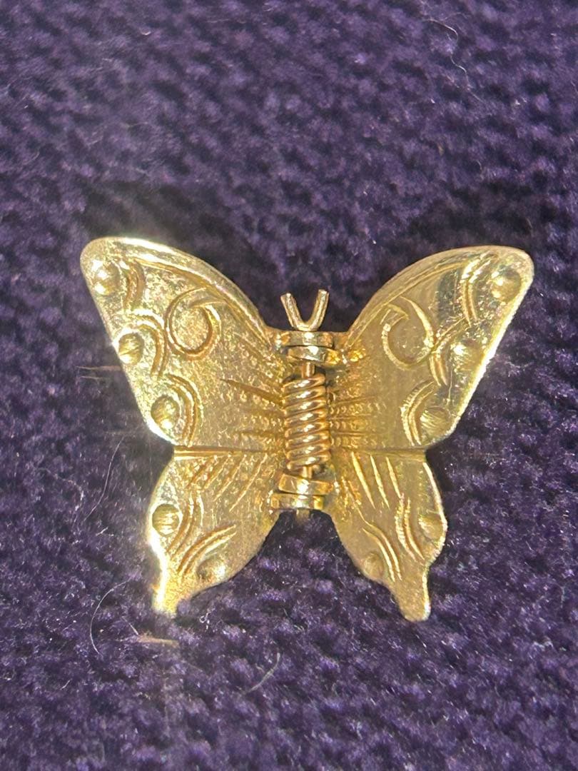 レア 蝶々 K18 刻印 1.8ｇ　ブローチ