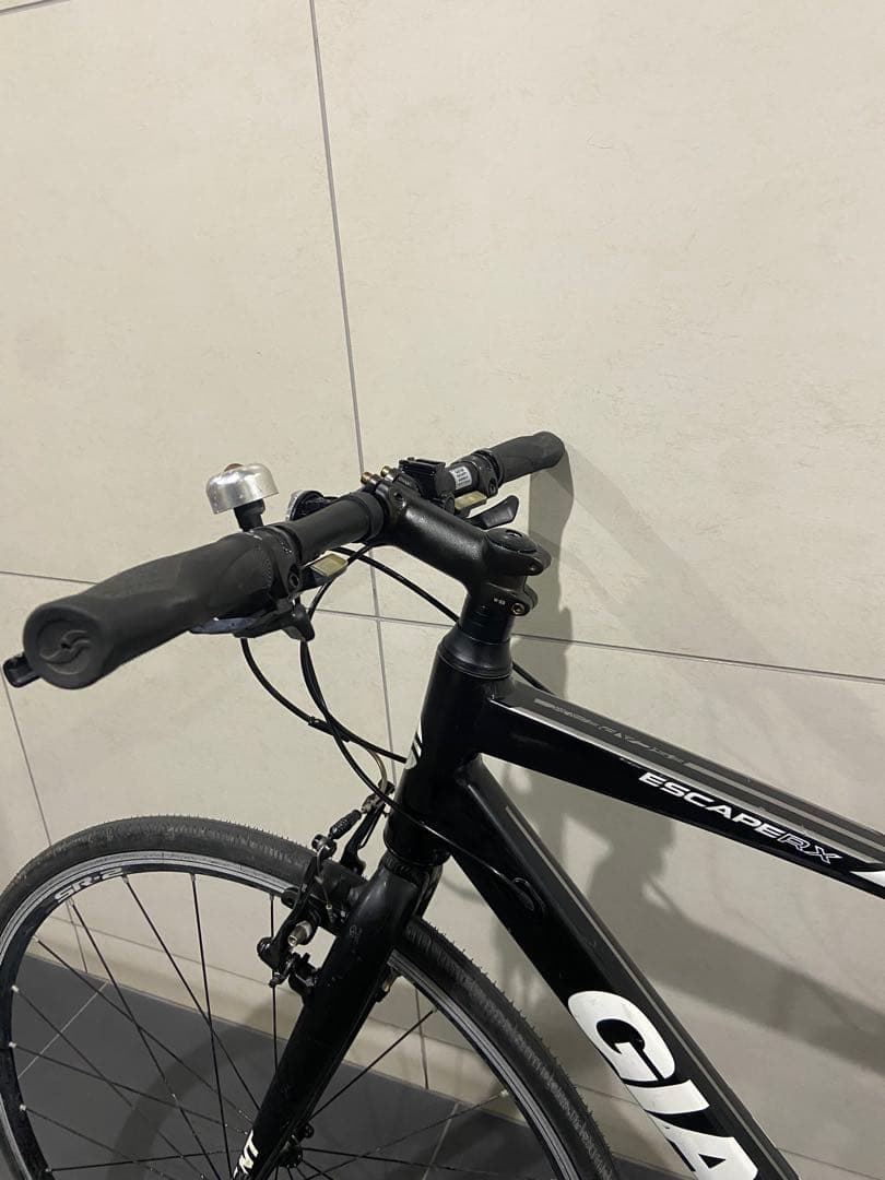 GIANT ESCAPE RX3 クロスバイク　ジャイアント　エスケープ4r3