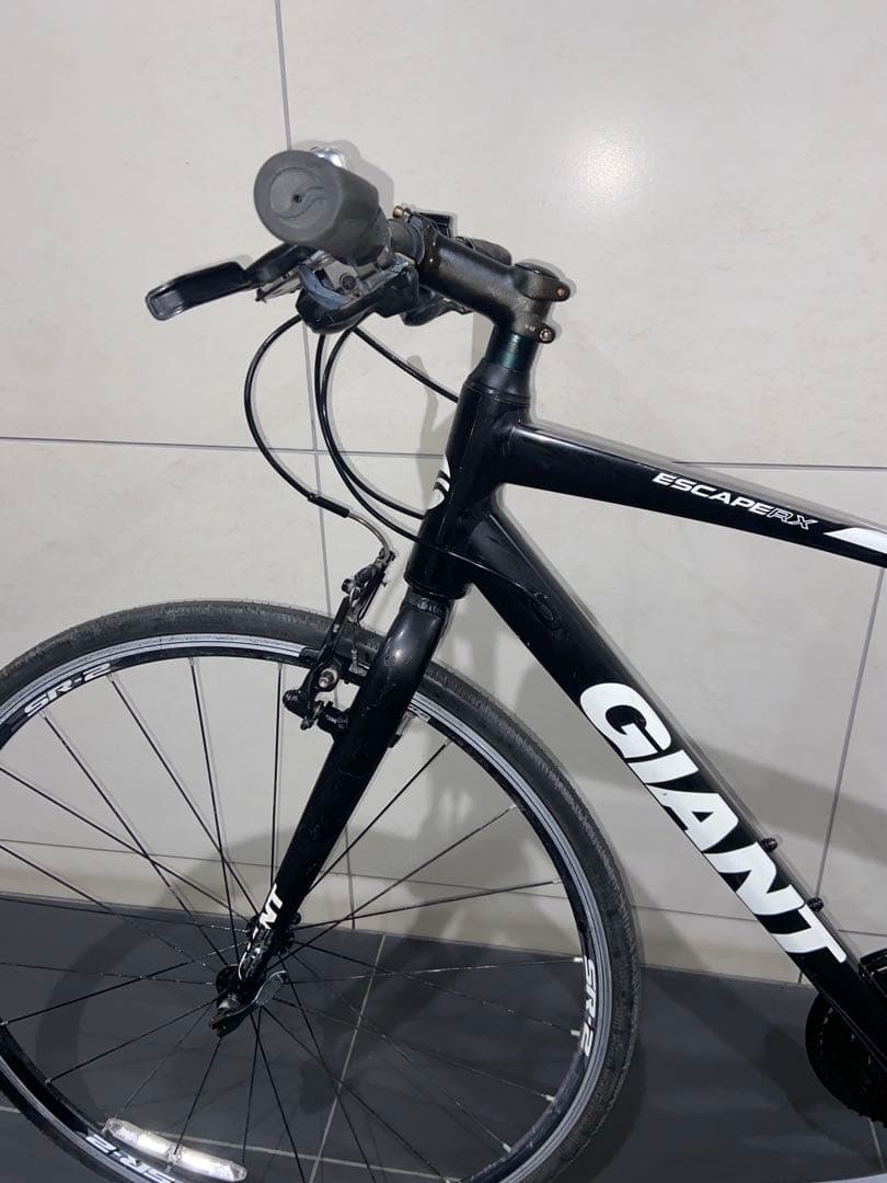 GIANT ESCAPE RX3 クロスバイク　ジャイアント　エスケープ4r3