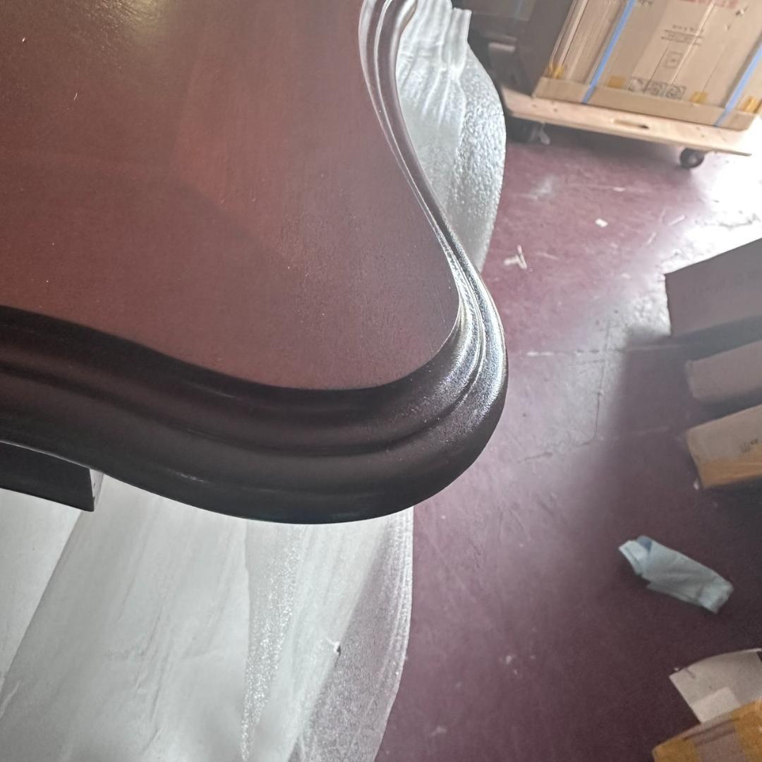 ダイニングテーブル　猫脚　天然木マホガニー手彫り仕上げ