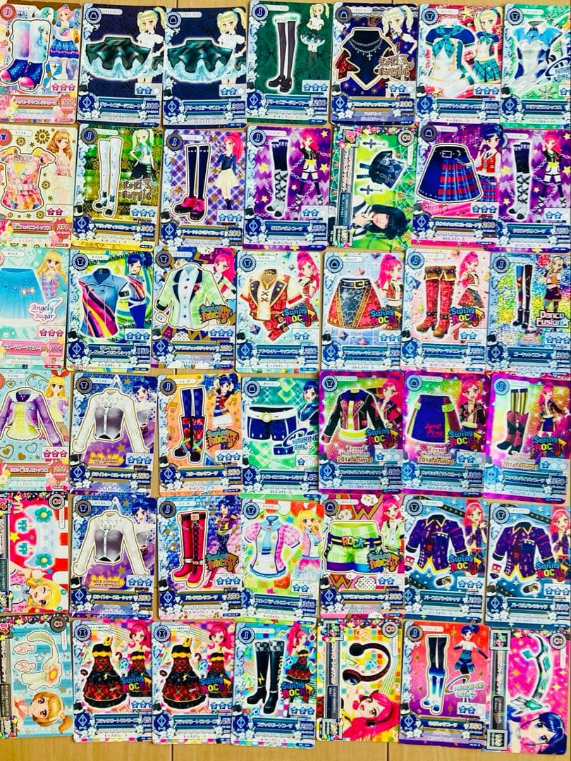 アイカツカードまとめ売り約280枚　プレミアム　レアカード含む