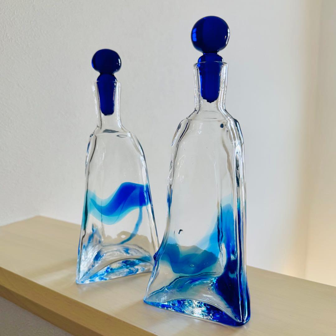 アンティーク 青と透明のガラスアート2点セット