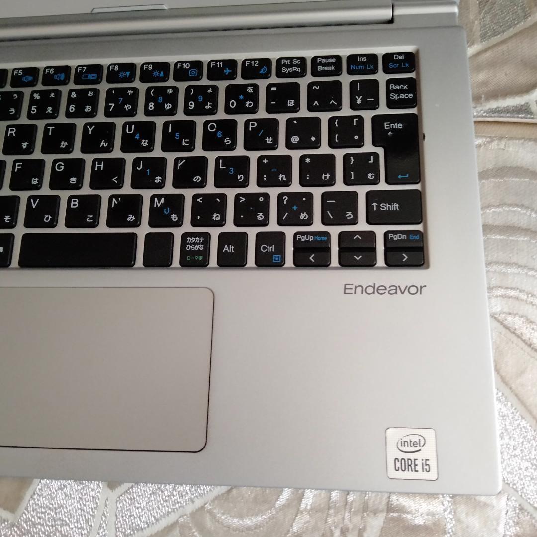 14インチ 10世代 i5 256G 8G 1920x1080 EPSON