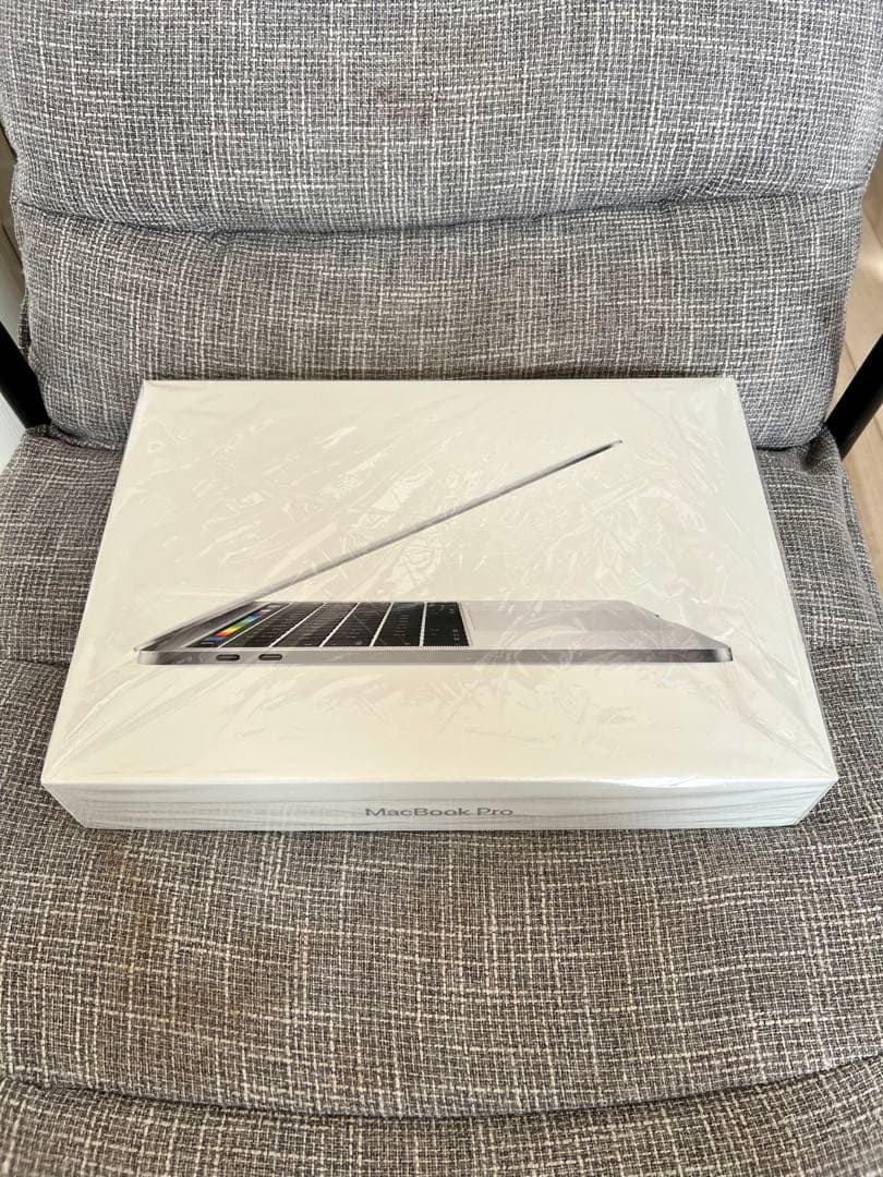 MacBook Pro 13インチ 2016年モデル／タッチバー付き【ジャンク】