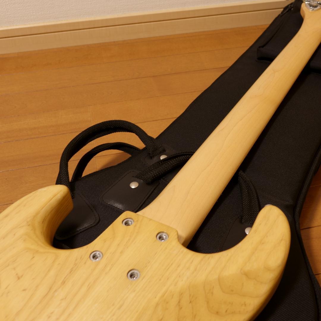 moon JB-5C N/M CR カスタム5弦ベース