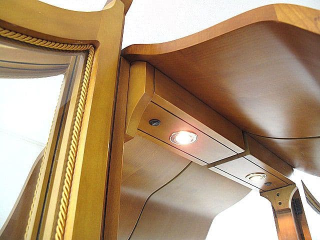 【希少品】カルパネリ「La Foglia」象嵌キュリオケース 約300万円