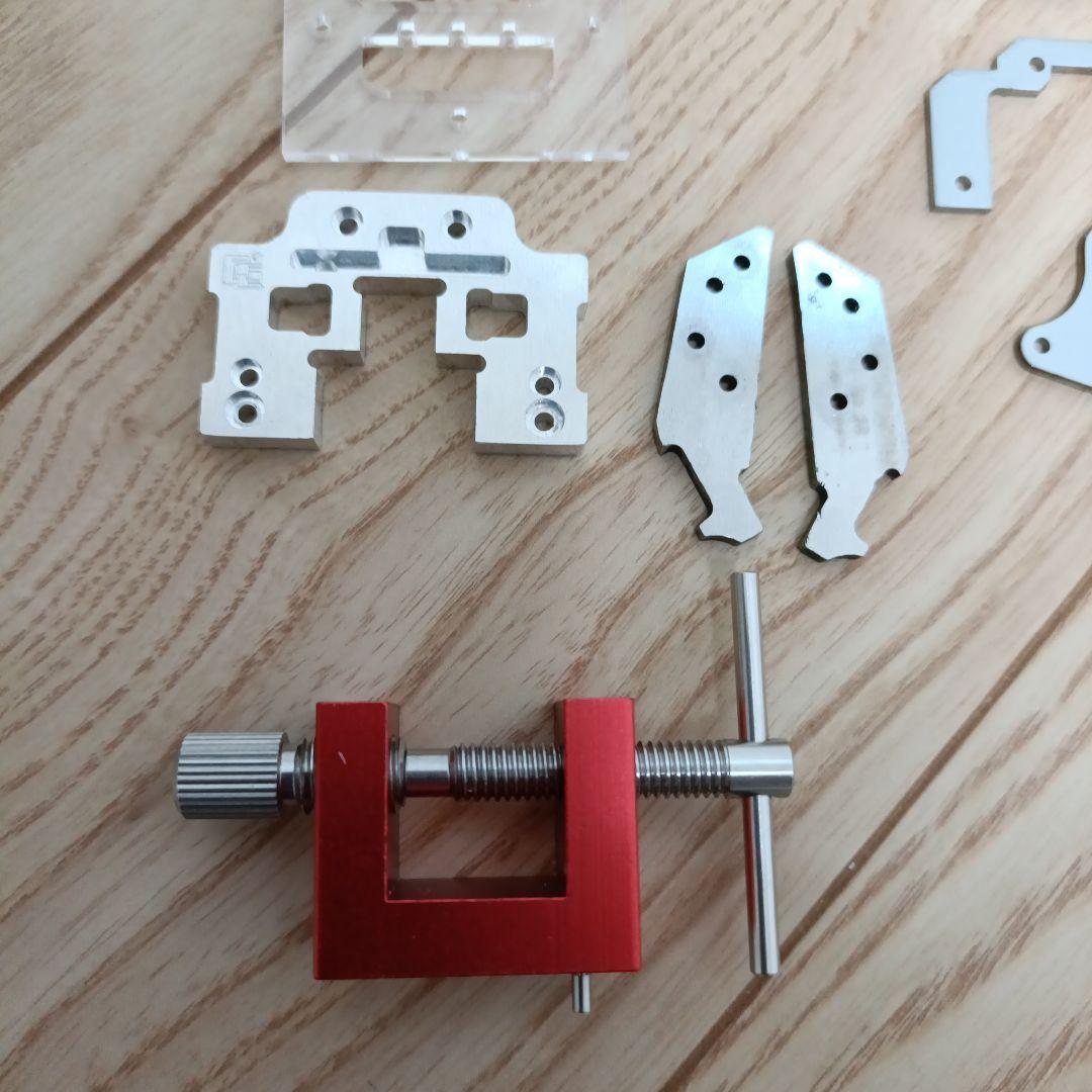 ミニ四駆　プレート　治具　ベアリングチェンジャー　ローラー圧抜き