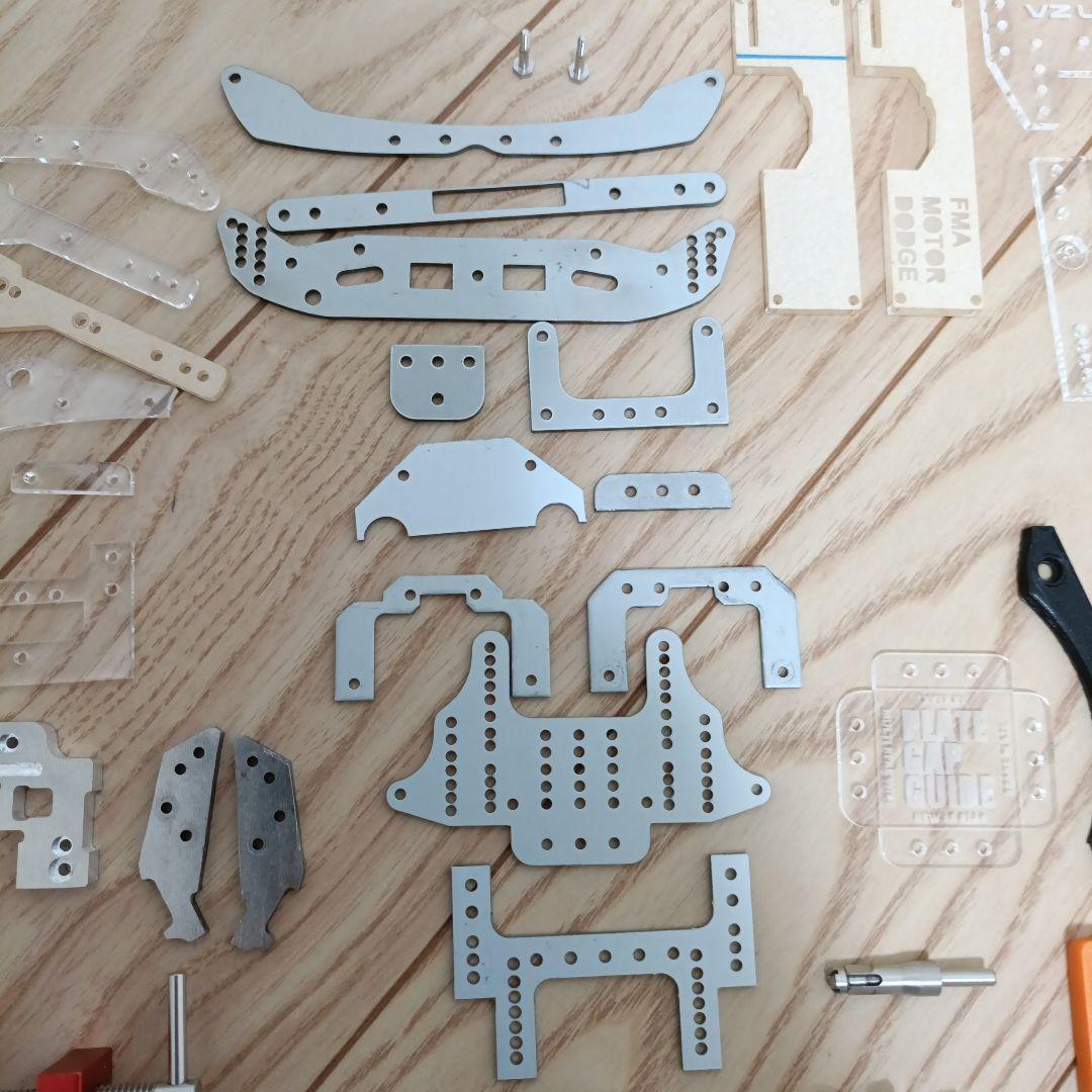 ミニ四駆　プレート　治具　ベアリングチェンジャー　ローラー圧抜き